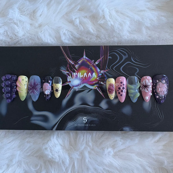 No.306 By PILAAA NAILS