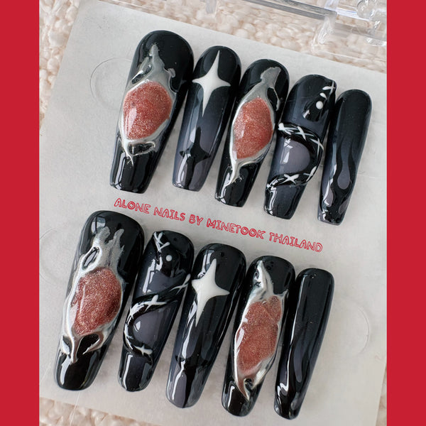 NO.004-Alone Nails By Minetook Thailand
