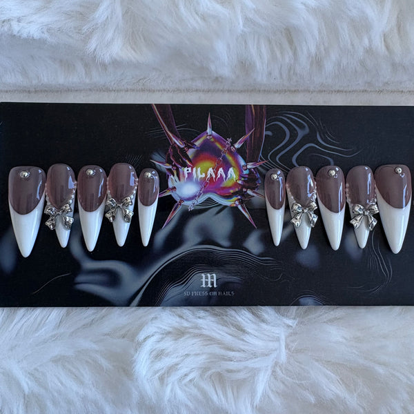No.331 By PILAAA NAILS