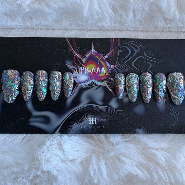 No.326 By PILAAA NAILS